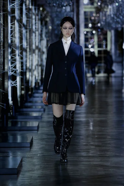 Look 26